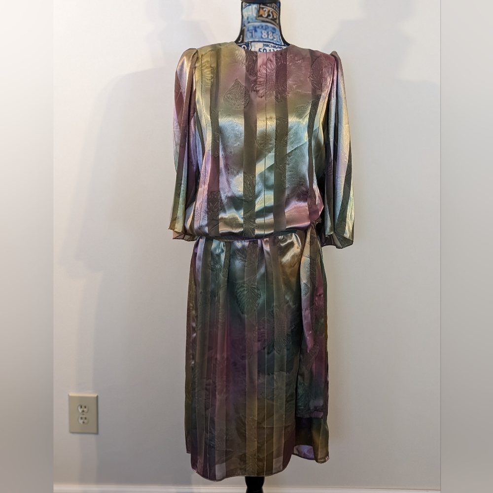 Patra Vintage Shimmery Elegant Belted Floral Design Olive Dress